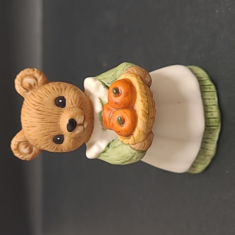 Set of 4 Homco Halloween Bears - Picture 2 of 15